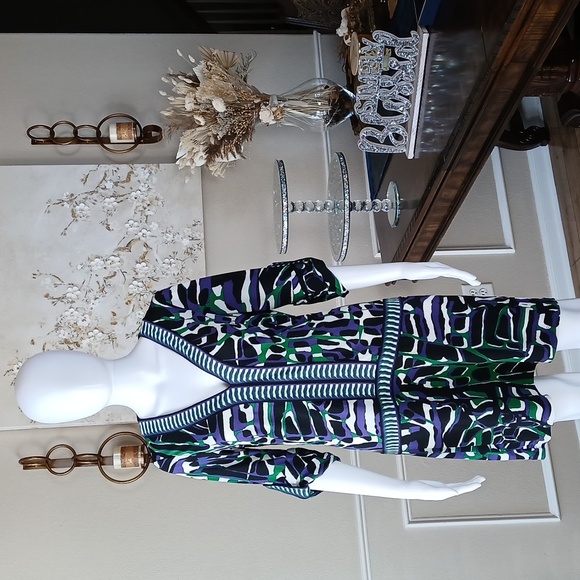 Women's Vibrant Geometric Print V-Neck Dress By BCBGMAXAZRIA. Size S - Picture 13 of 17